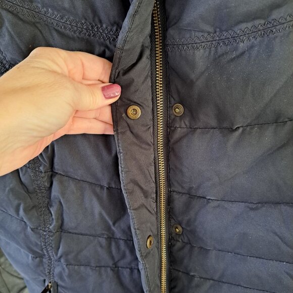 Eddie Bauer Women's Goose Down Puffer Vest Faux Fur Collar Black Size Large - Picture 3 of 8